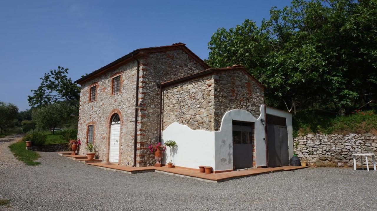 Agriturismo Le Vallilunghe Apartment Lucca Ngoại thất bức ảnh